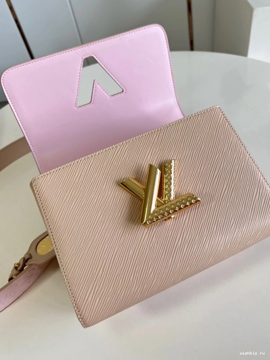 WIS TWIST LOUIS MM-23*17*9.5CM VUITTON 0923